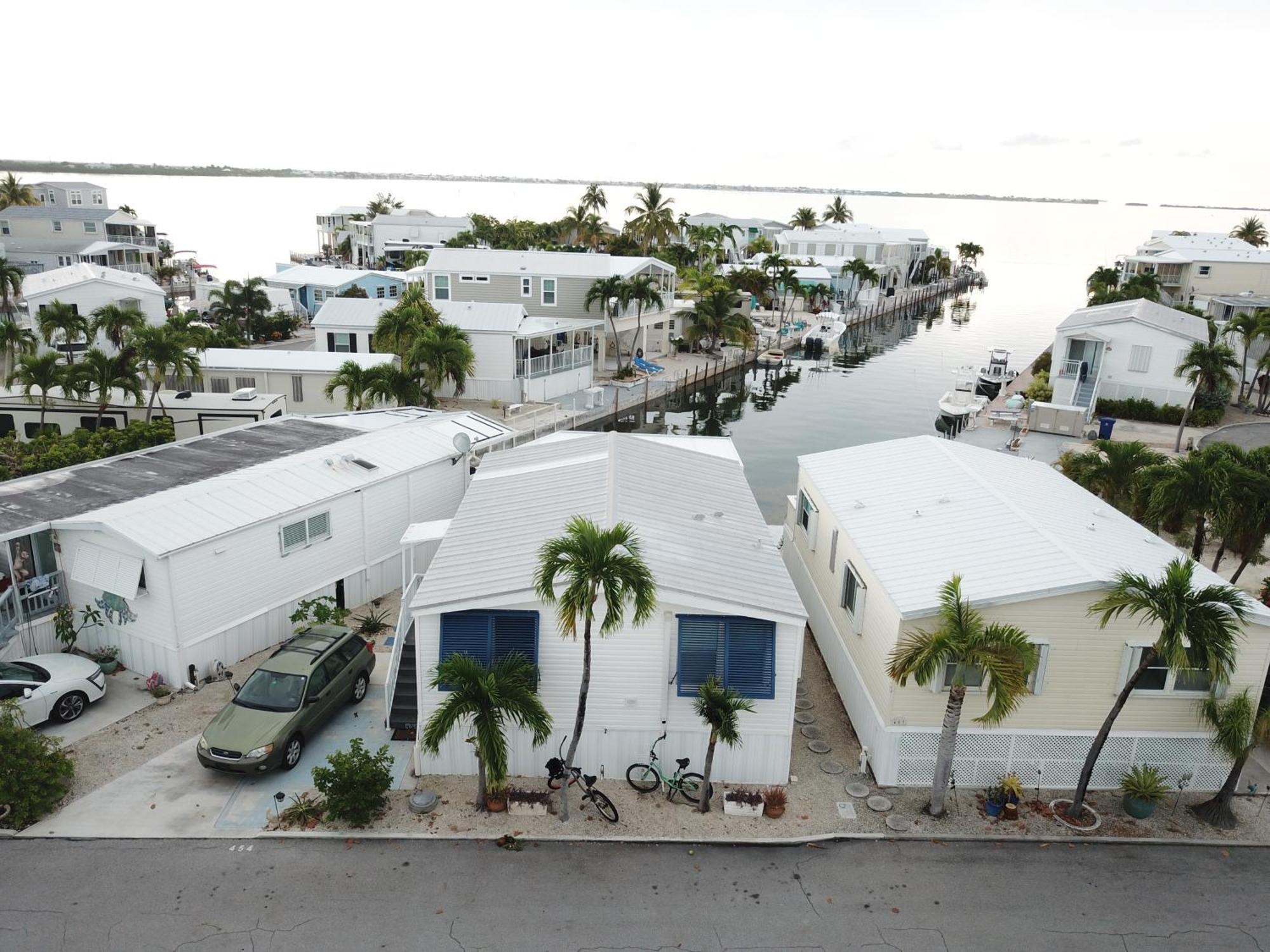 Pelican's Roost, Waterfront Comfort At Venture Out Cudjoe Key